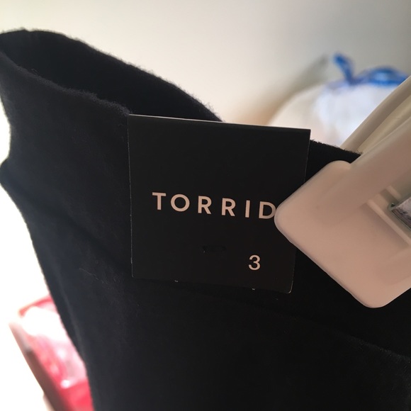 🖤🌟NWT TORRID BLACK SEQUINED LEGGINGS - Size 3 - Picture 6 of 7